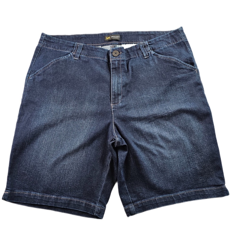 Lee Regular Fit Mid Rise Dark Wash Denim Shorts Blue women's Size 34